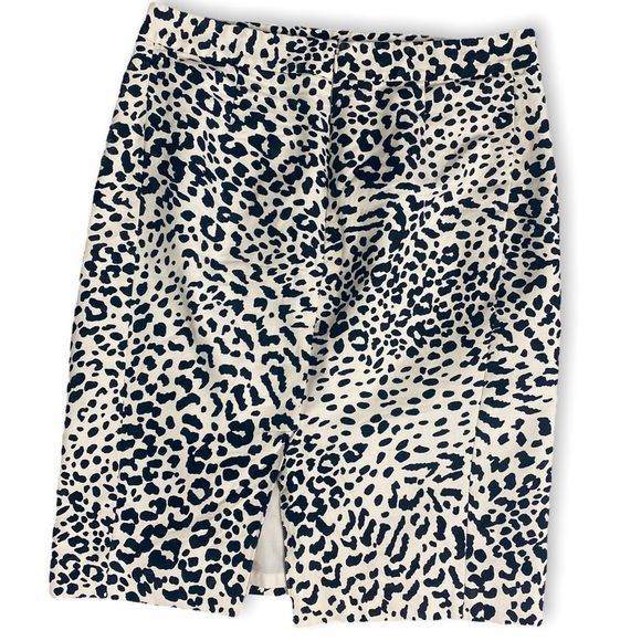 Ann Taylor LOFT Animal Print Pencil Skirt - Picture 3 of 4